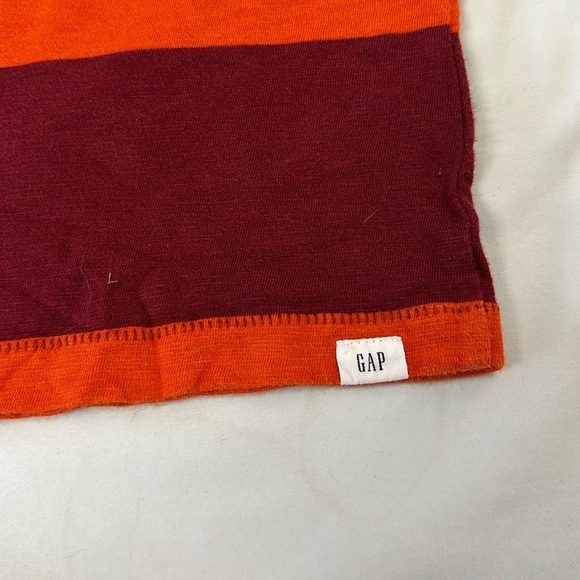 GAP - short sleeve t-shirt. Size 2 - Picture 3 of 4